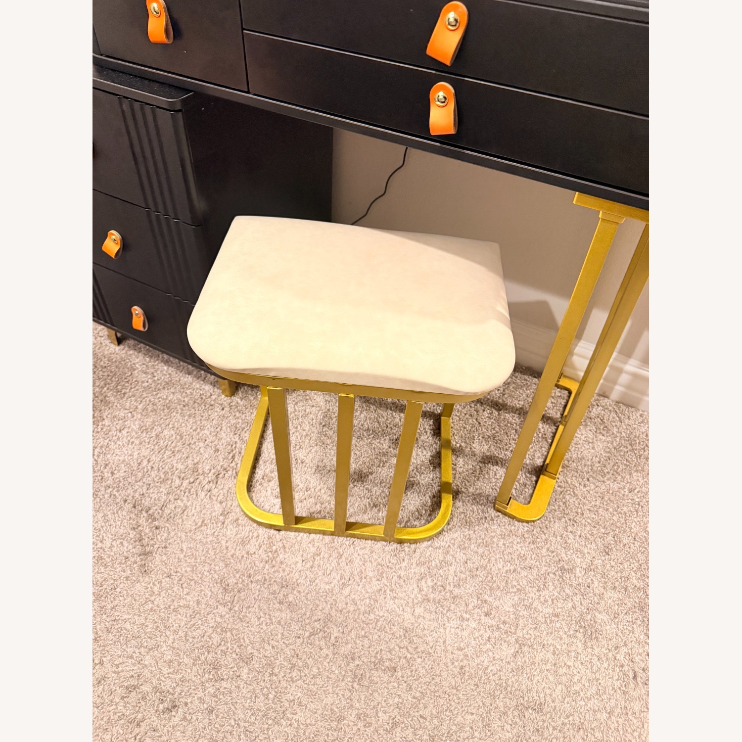 Makeup Vanity with 3 Lighting Colors - image-5