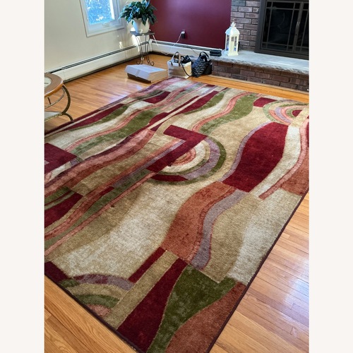 Used Mohawk Home Area Rug 8' x 10' for sale on AptDeco