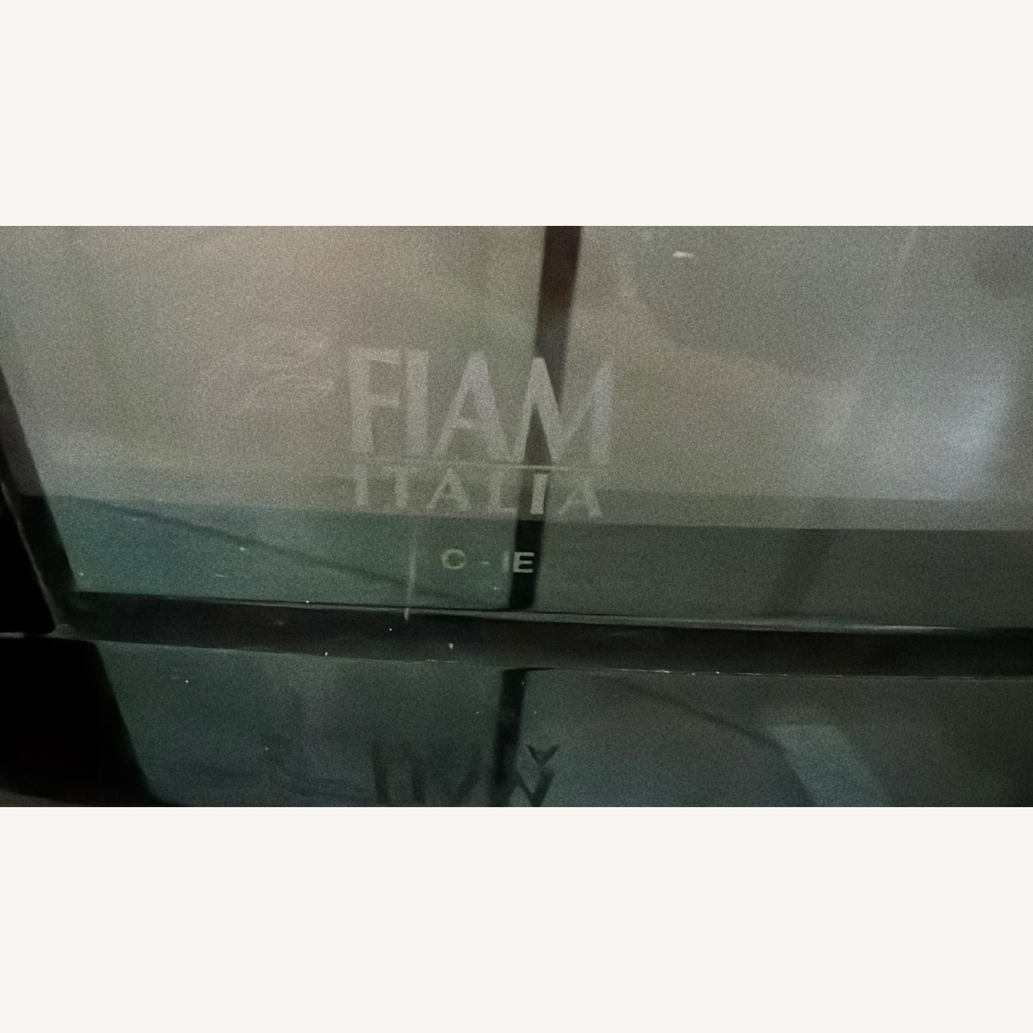 FIAM Italia 55.5” Curved Glass Cabinet - image-6