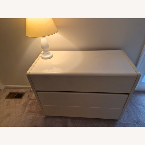 Used Lane Furniture White Lacquer Nightstands for sale on AptDeco