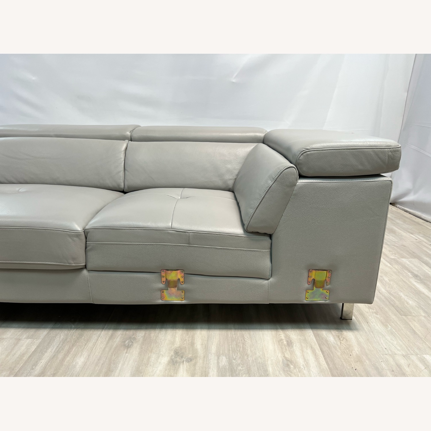 Orren Ellis Keyesport Upholstered Sectional - image-3