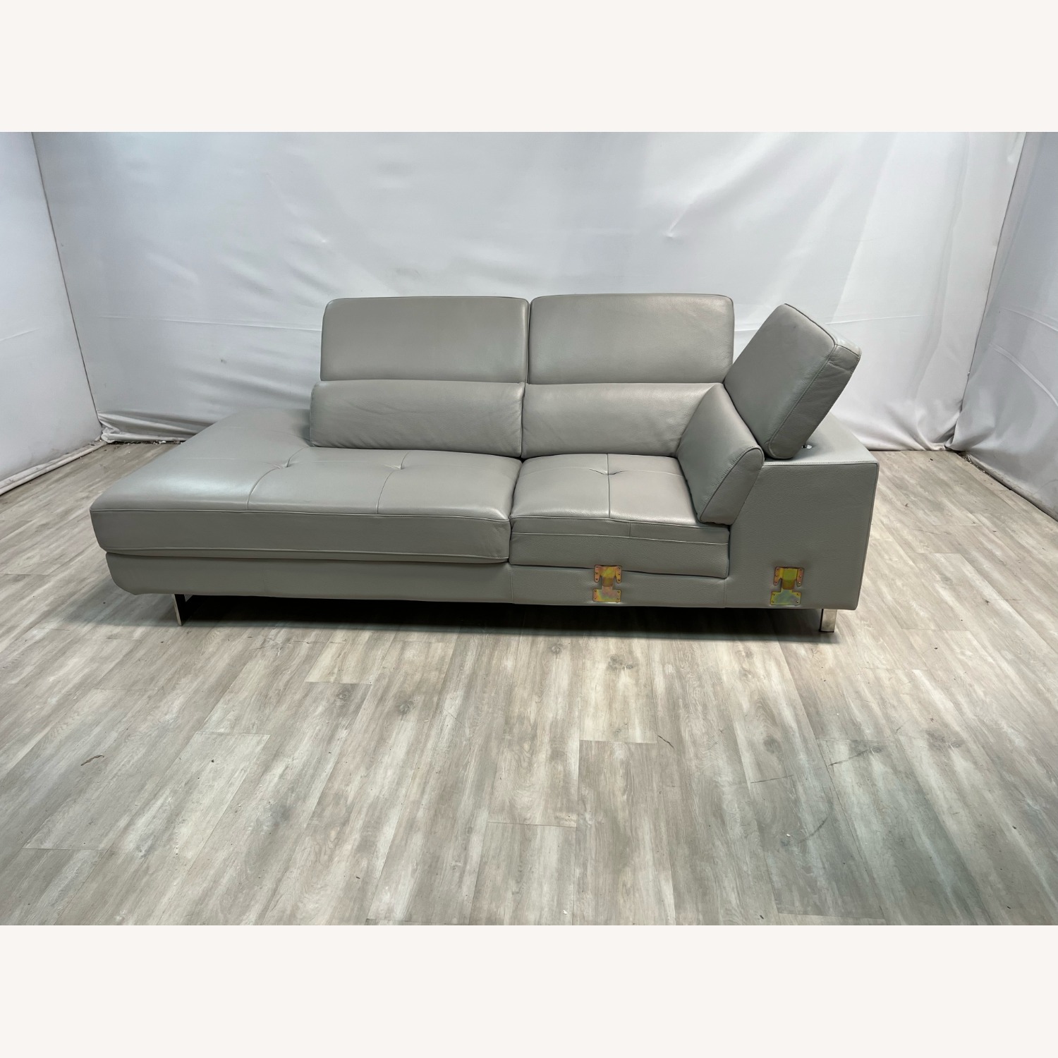 Orren Ellis Keyesport Upholstered Sectional - image-5