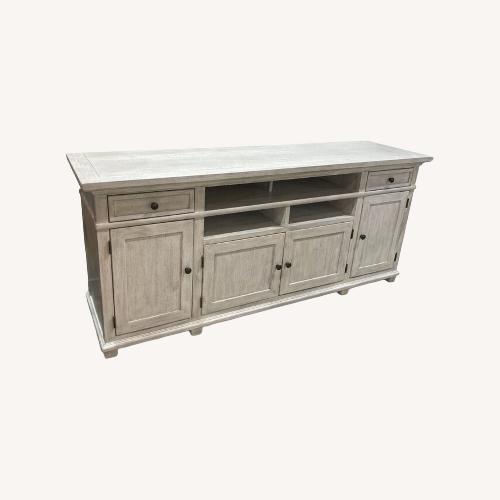 Used Oyster Bay Kings Point Large Media Console for sale on AptDeco