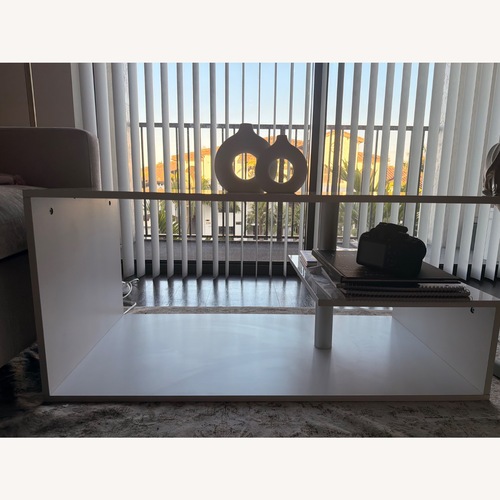 Used White Wood Coffee Table for sale on AptDeco