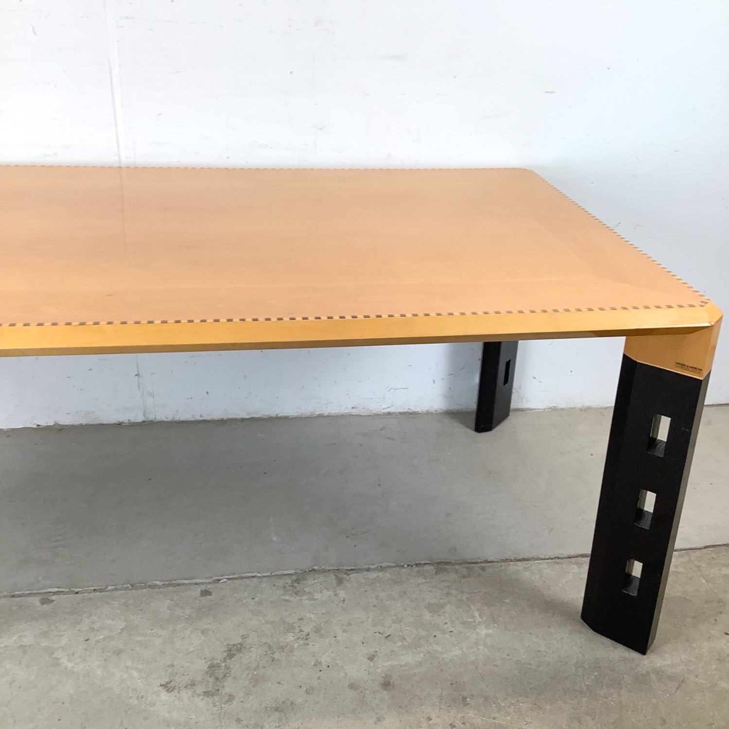 Sawaya & Moroni Modern Italian Dining Table - image-9