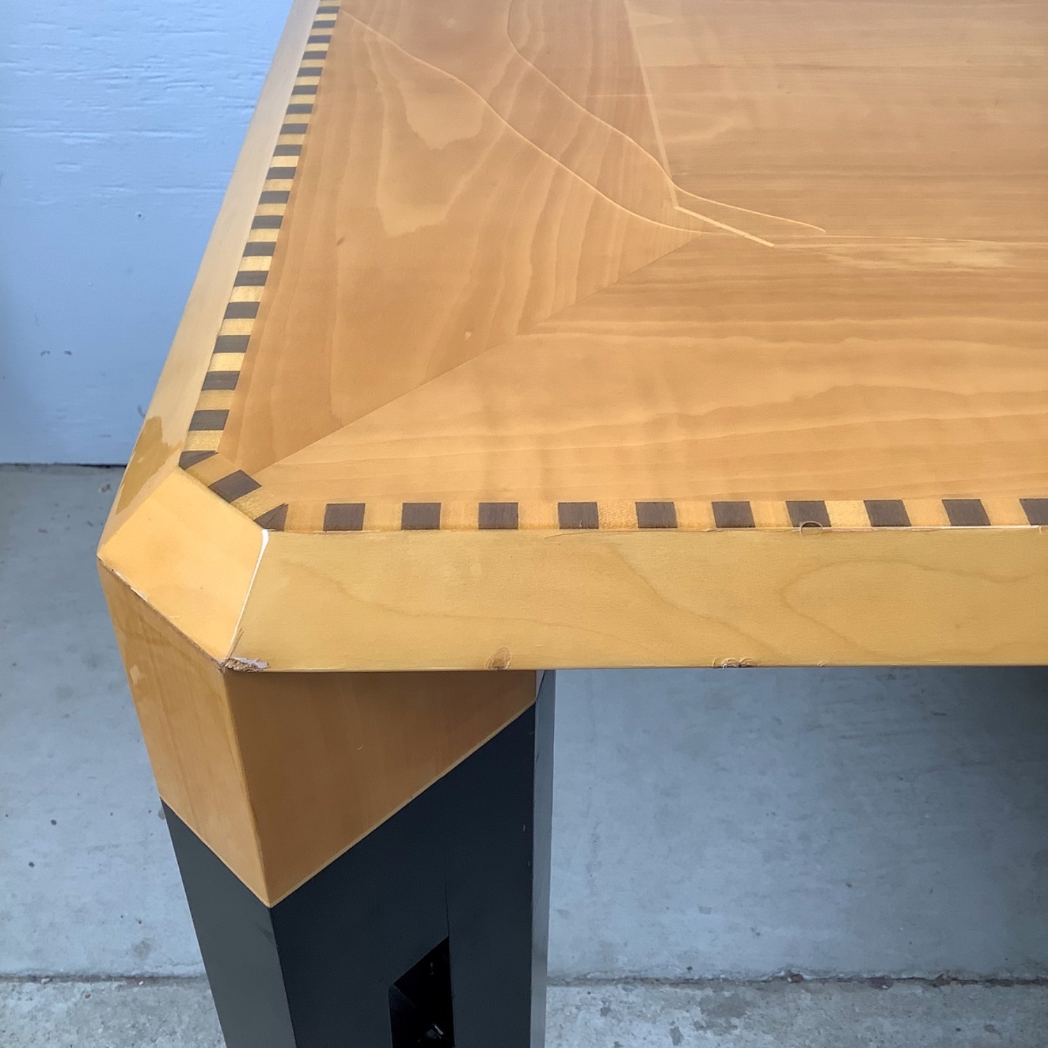 Sawaya & Moroni Modern Italian Dining Table - image-21