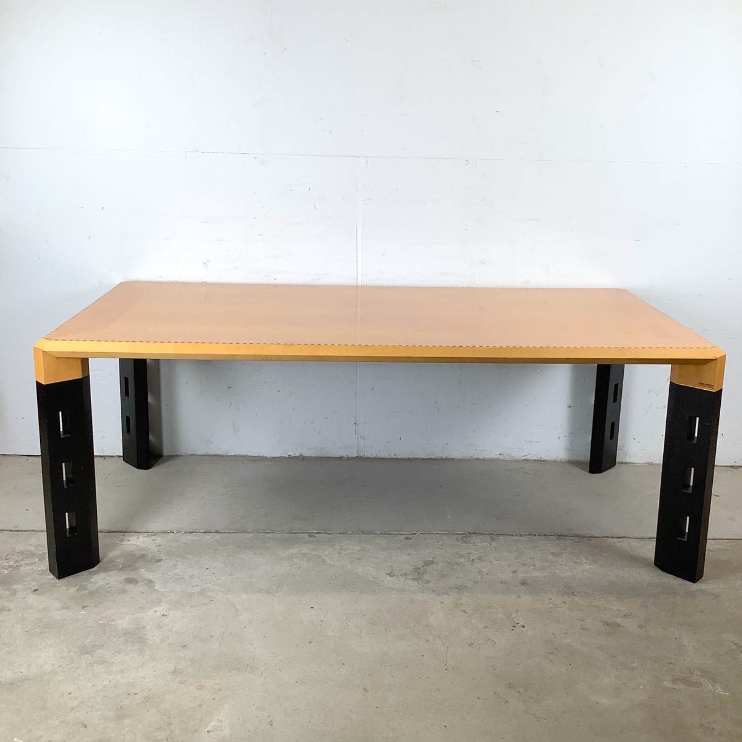 Sawaya & Moroni Modern Italian Dining Table - image-7