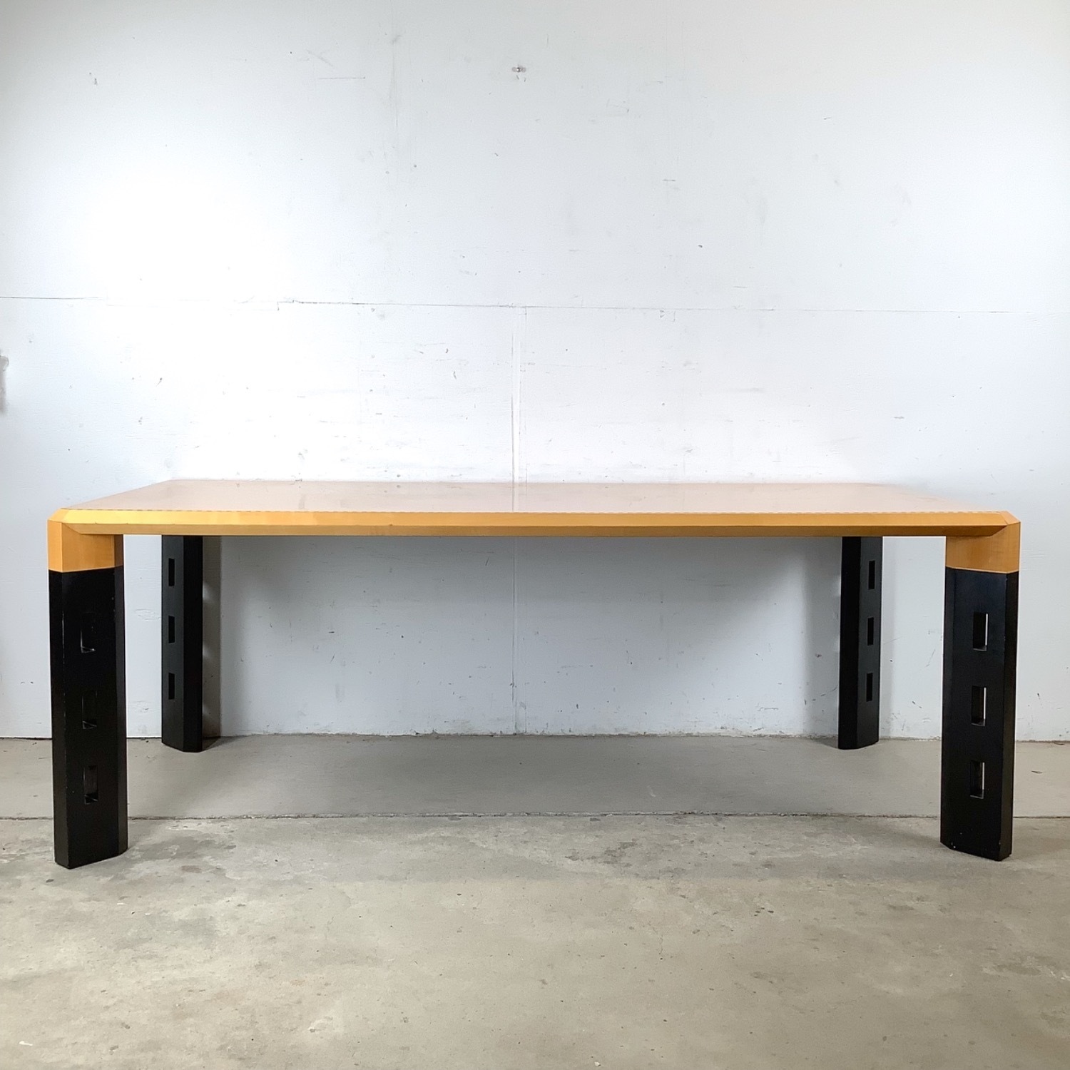 Sawaya & Moroni Modern Italian Dining Table - image-2