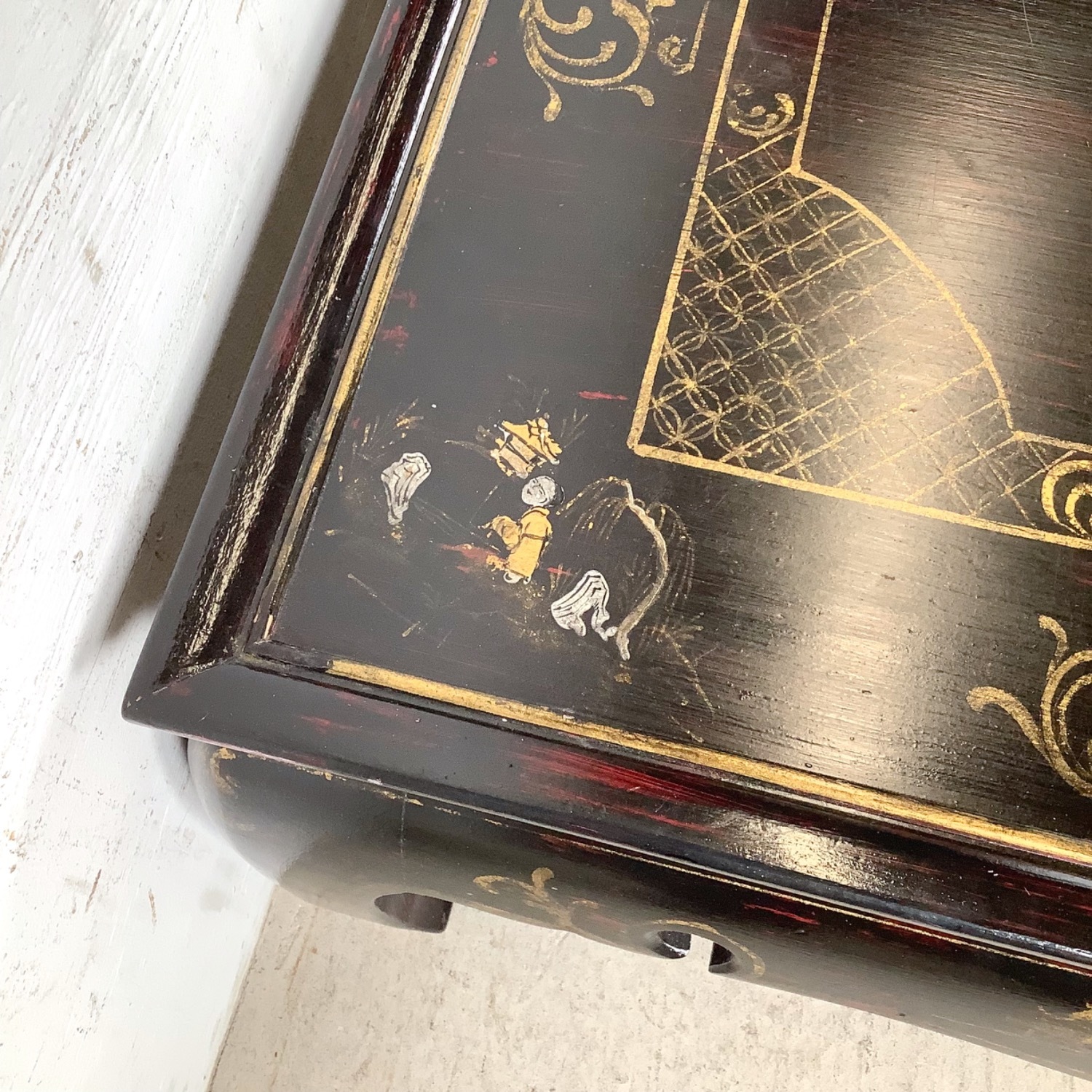 Black Lacquer Decorative Cocktail Table - image-13