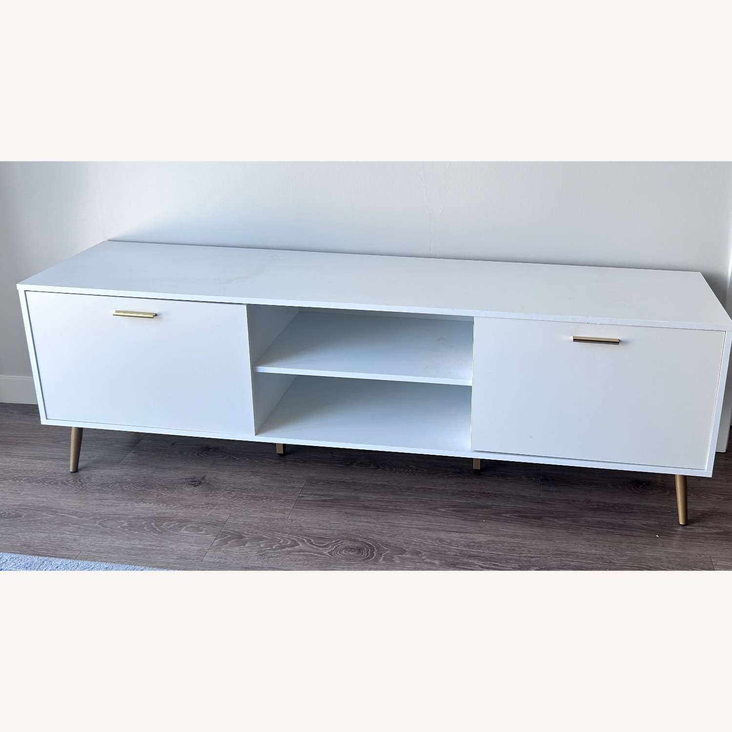 Media Console - image-1