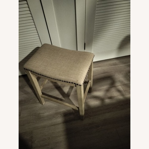 Used Office Star Products Natural Wood Stools for sale on AptDeco