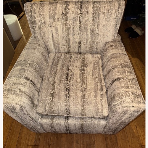 Used Swivel Arm Chair for sale on AptDeco