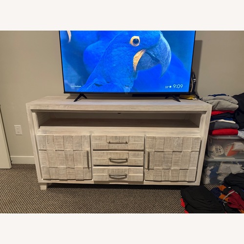 Used White Wood Sideboard for sale on AptDeco