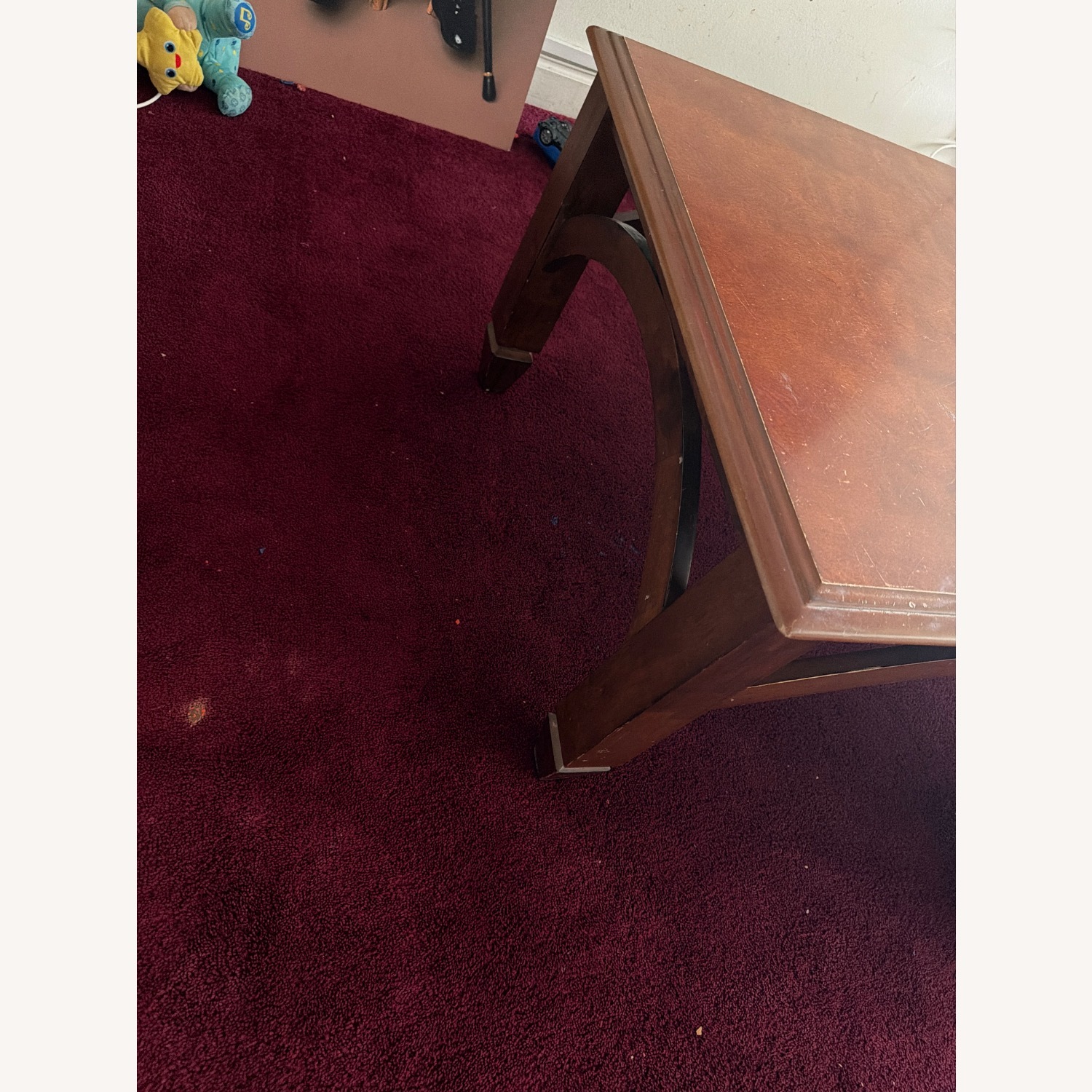 Raymon & Flanagan Coffee Table - image-4