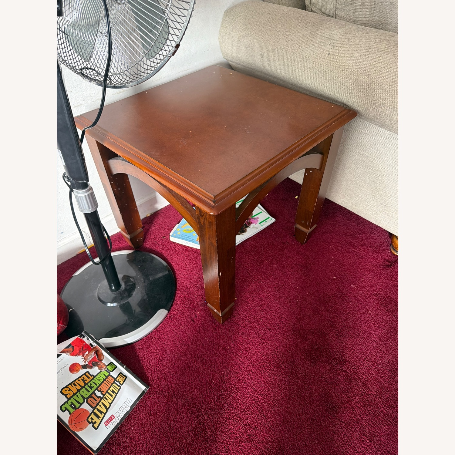 Raymour & Flanigan Side Table - image-2