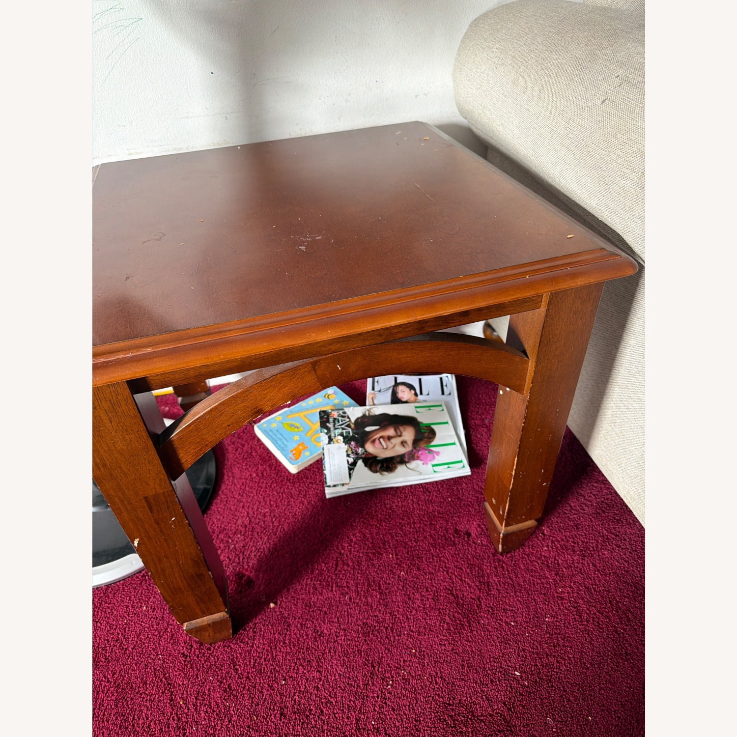 Raymour & Flanigan Side Table - image-3