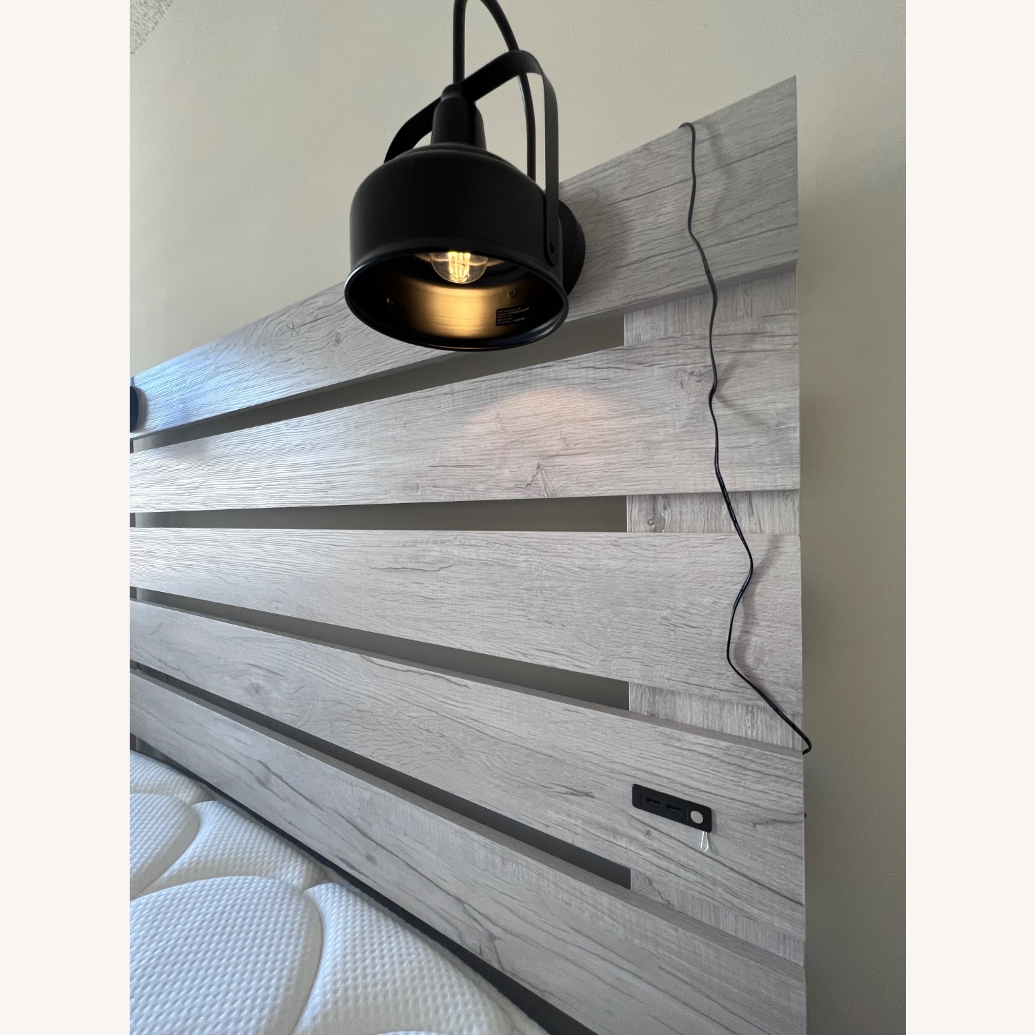 Dream Cloud Queen Bed - image-1