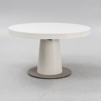 Boconcept Granada Extendable Dining Table