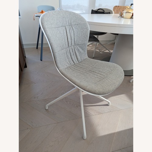 Used (6) White Boconcept Adelaide Chairs for sale on AptDeco