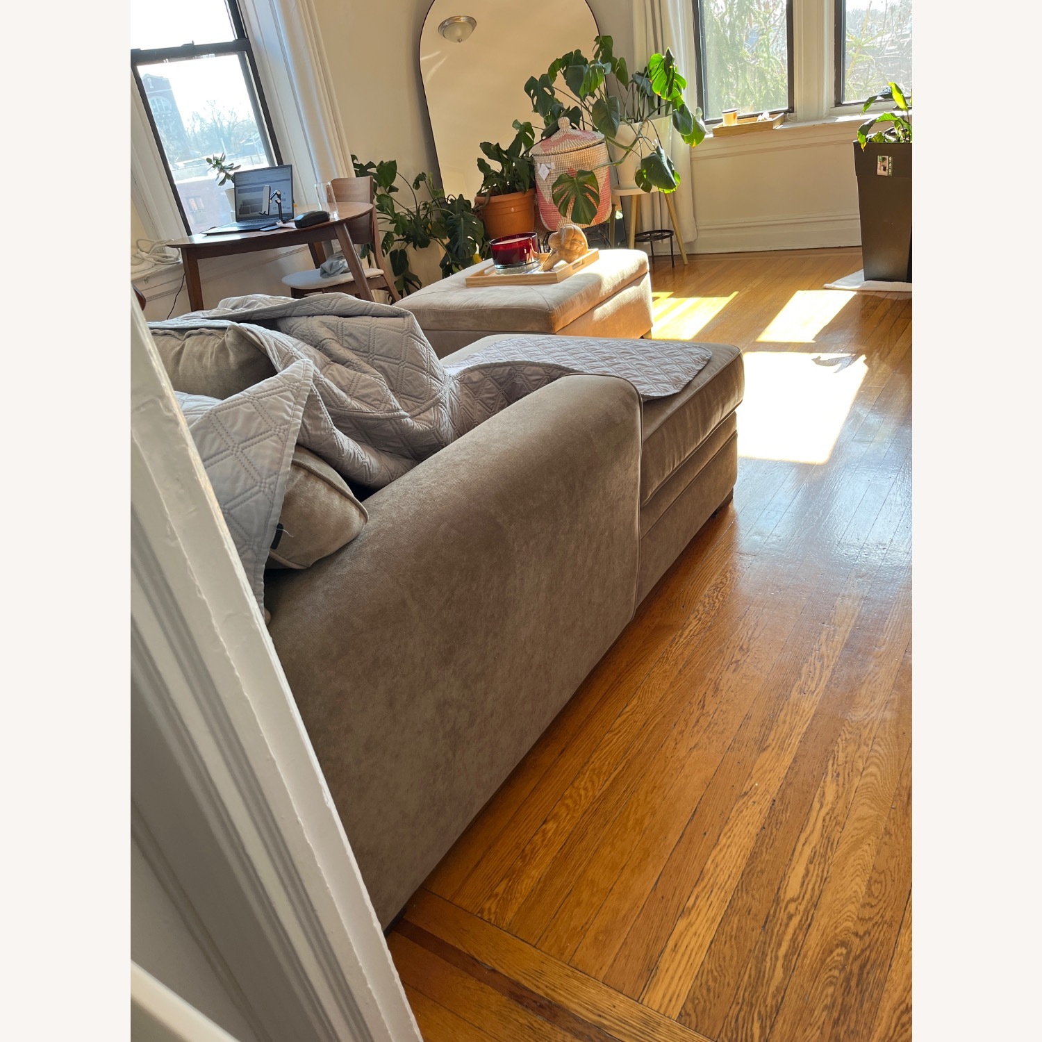 Raymour & Flanigan Artemis - image-3