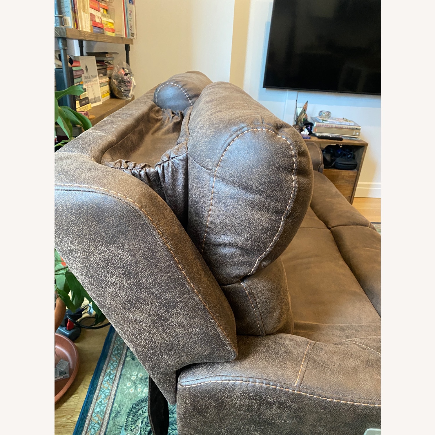 Bob's Discount Furniture Canyon Walnut 70" Power Reclining Loveseat - image-7