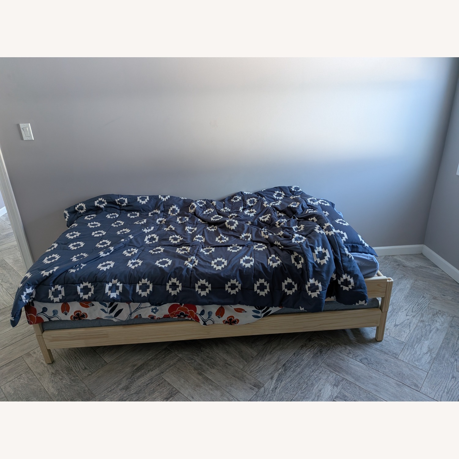 Yellow Wood Queen Bed - image-2