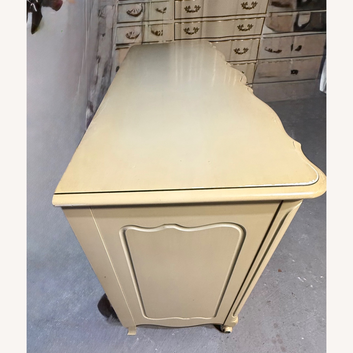 Vintage/Antique Natural Wood Dresser - image-2