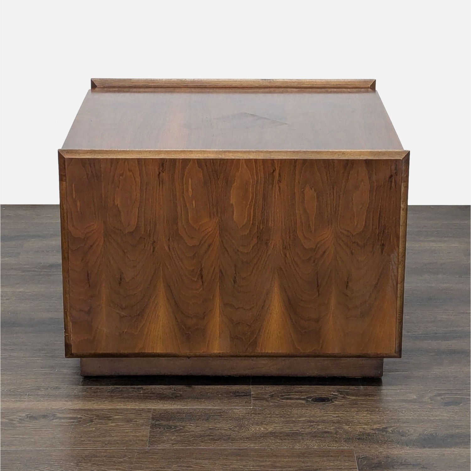 Vintage Lane Two Door Cabinet - image-7