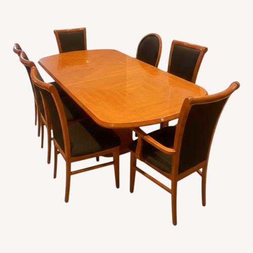 Used Raymour & Flanigan Dining Sets for sale on AptDeco