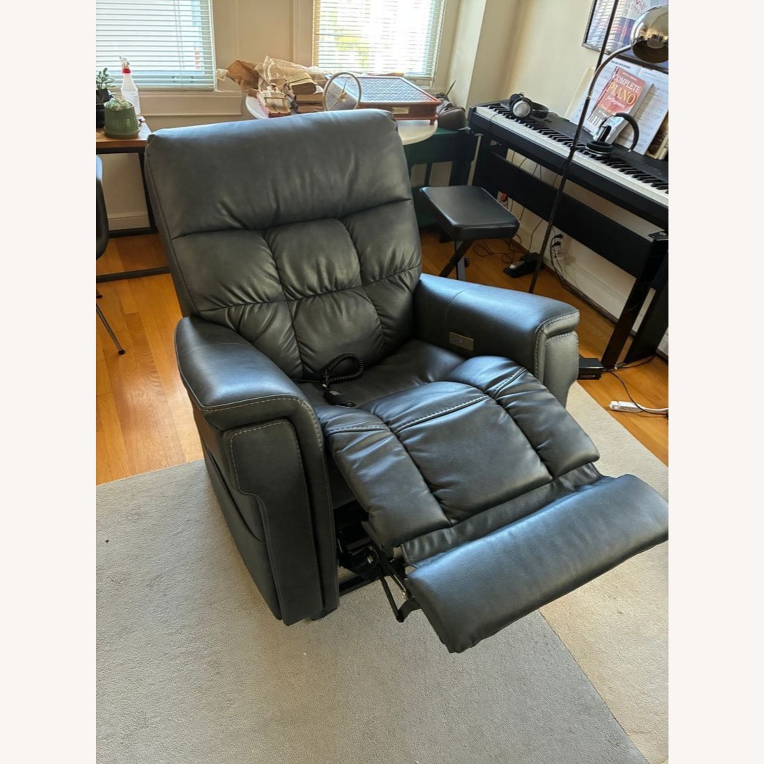 Pride Mobility Ultra PLR-4955 Electric Recliner - image-14