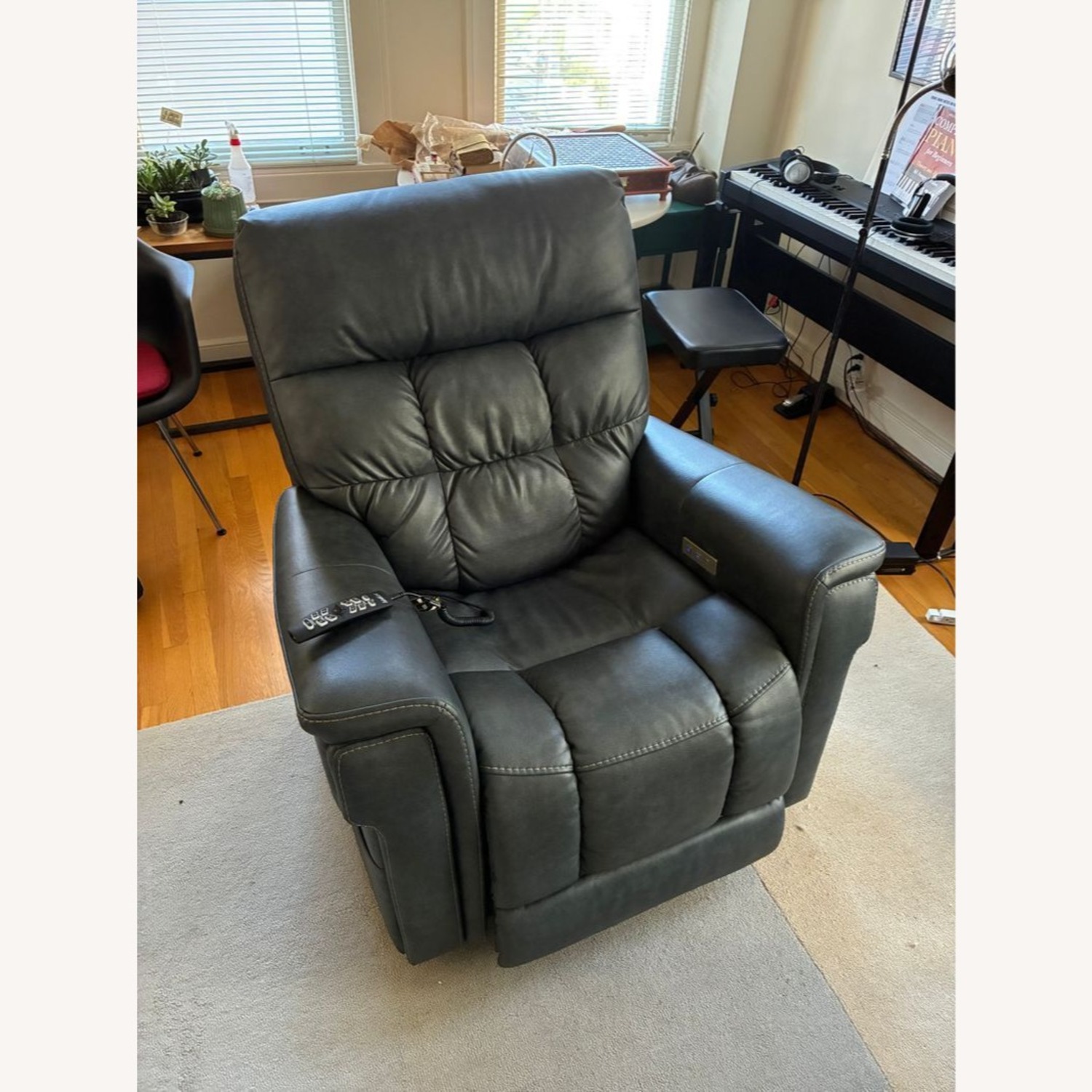 Pride Mobility Ultra PLR-4955 Electric Recliner - image-1