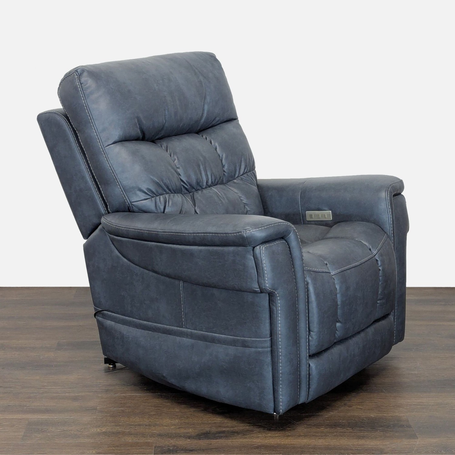 Pride Mobility Ultra PLR-4955 Electric Recliner - image-5
