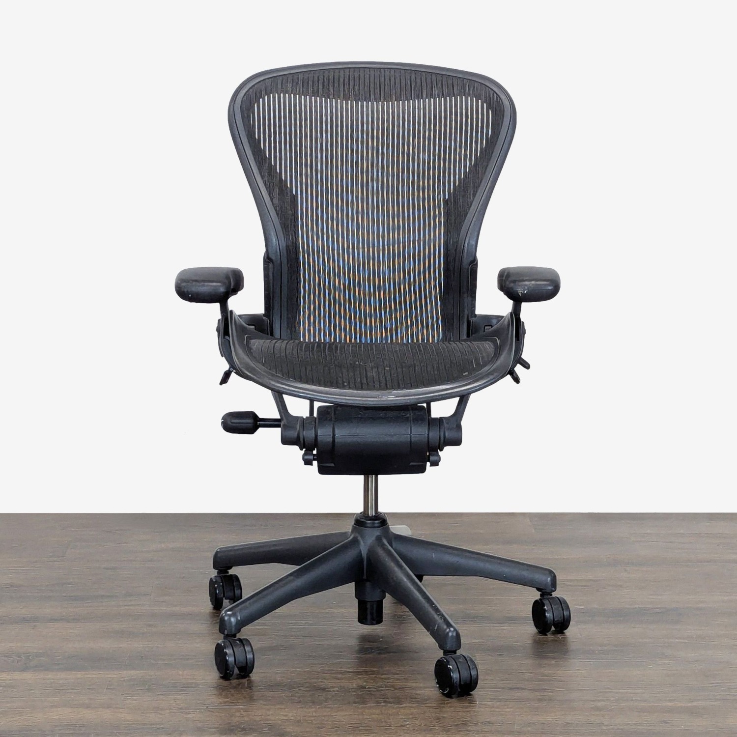 Herman Miller Aeron Ergonomic Office Chair  - image-1