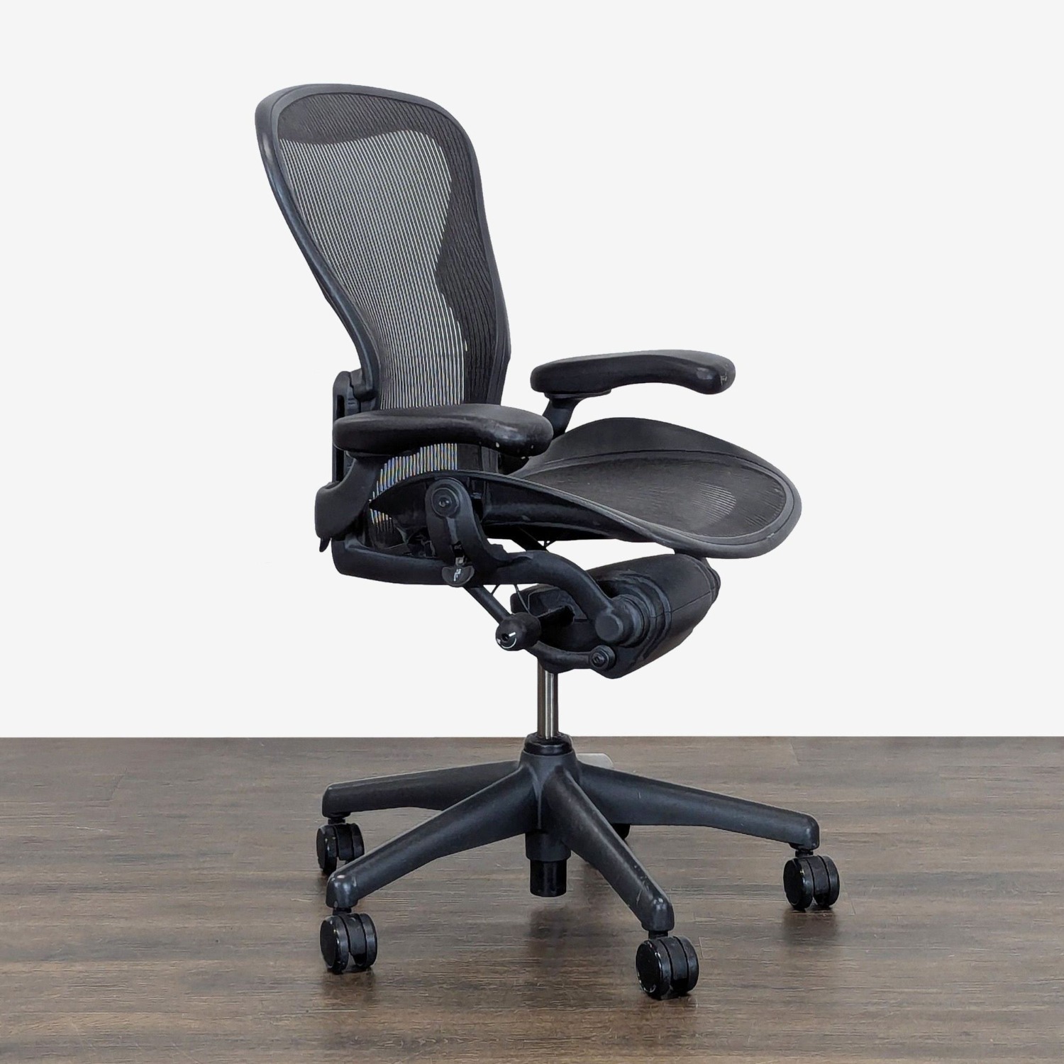Herman Miller Aeron Ergonomic Office Chair  - image-2