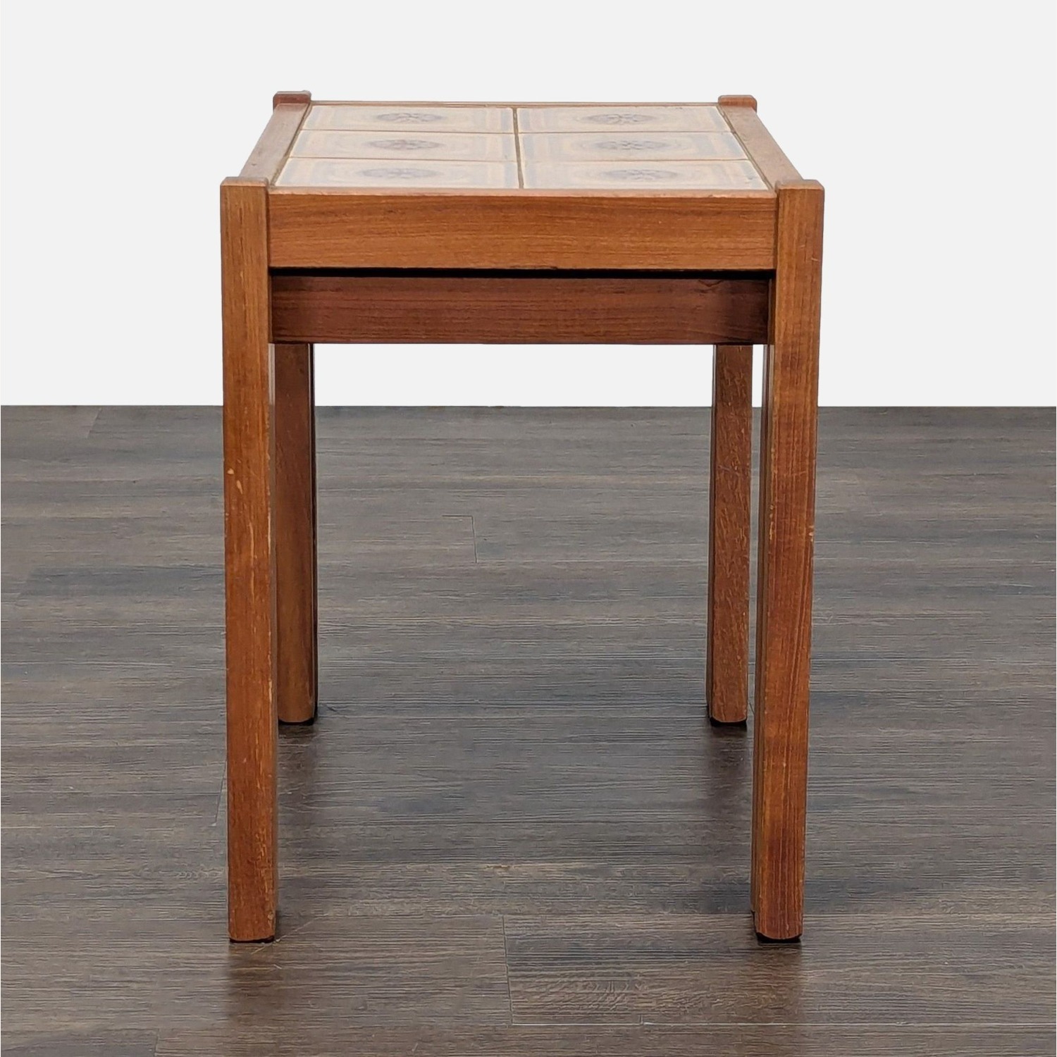 Vintage Mid-Century Tile Top Nesting Tables	 - image-4