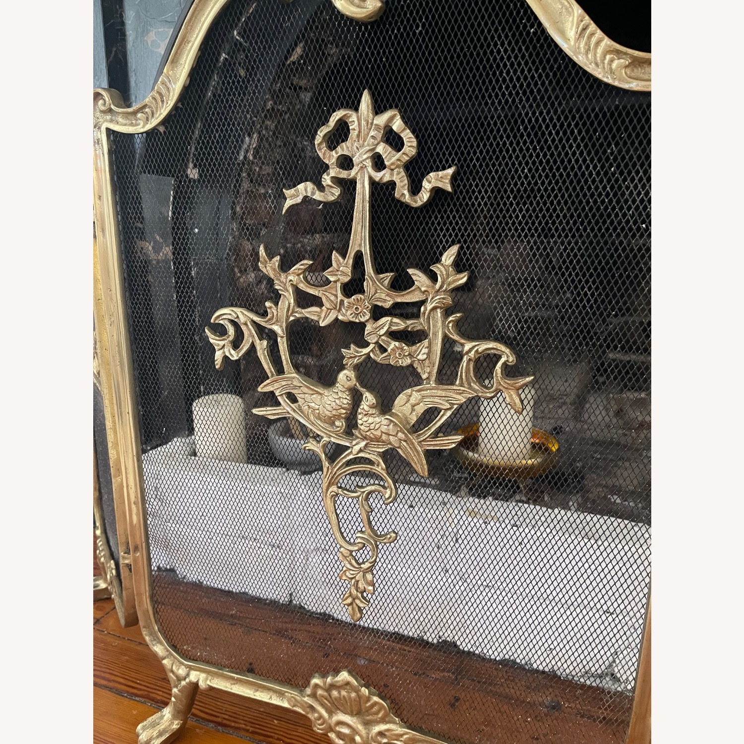 Vintage/Antique Gold Brass Décor - image-5