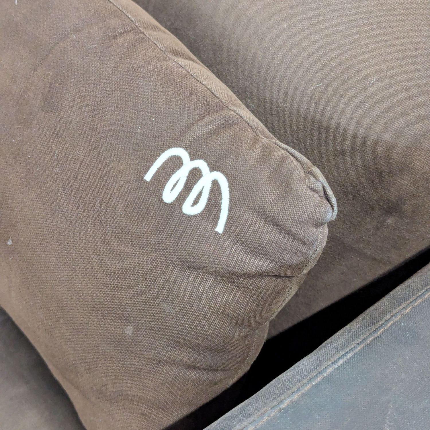 Monte Grano Brown Reclining/Gliding Lounge Chair  - image-10