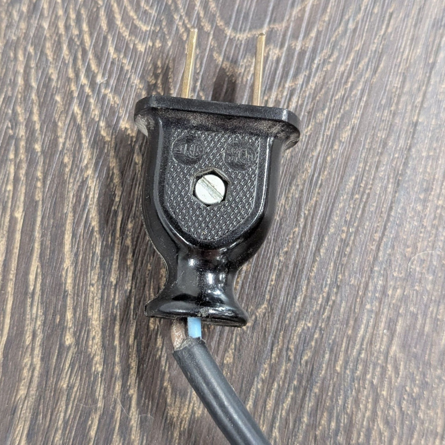 Artemide Tizio Adjustable Modern Black Desk Lamp - image-10