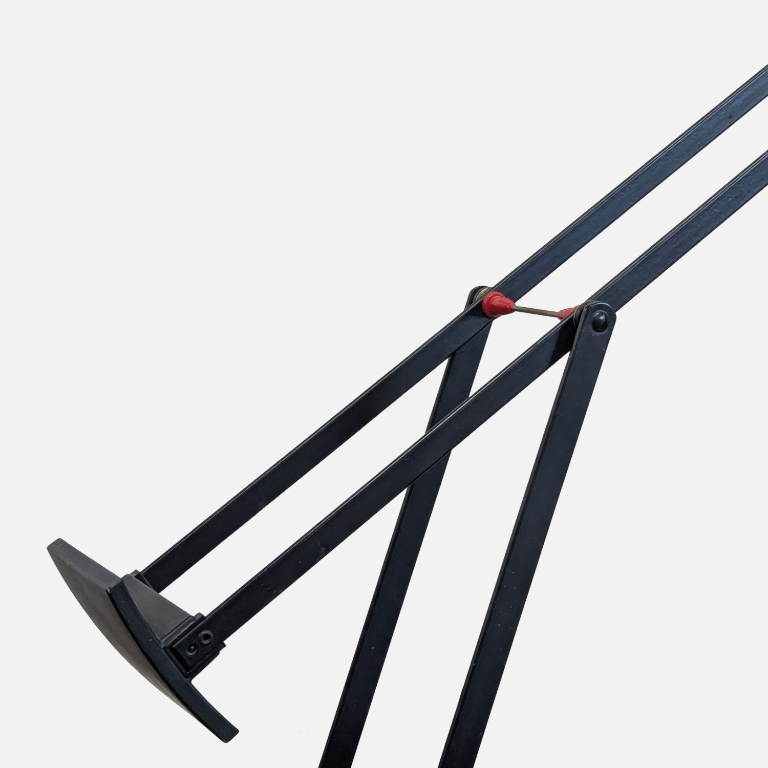 Artemide Tizio Adjustable Modern Black Desk Lamp - image-7