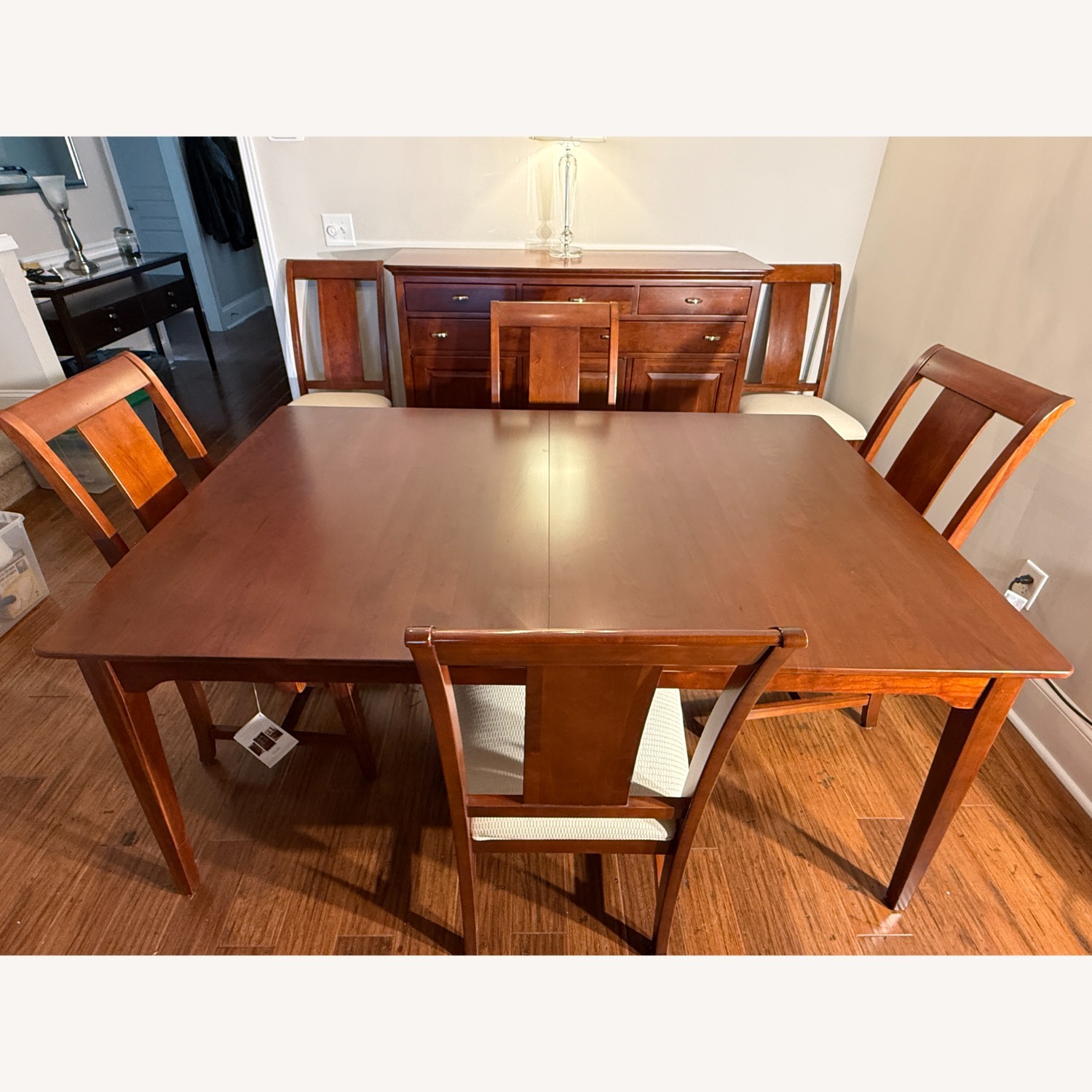 Kincaid Cherry Park Dining Set - image-8