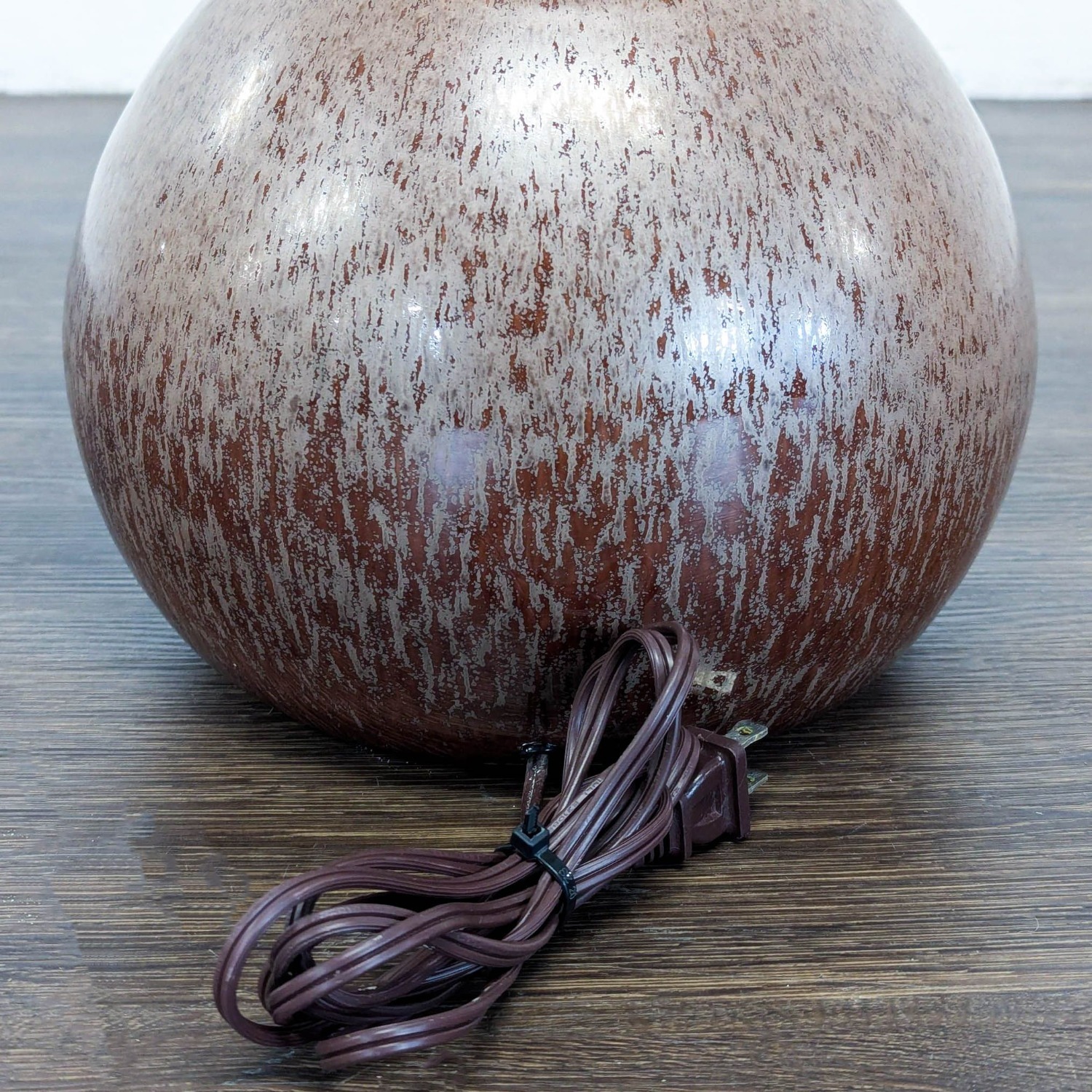 Modern Ceramic Table Lamp with Textured Brown - image-5