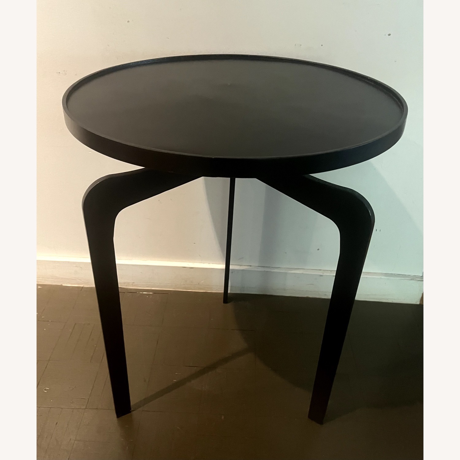 Modern Side Metal Table Jens Risom Style 3 Legs - image-3