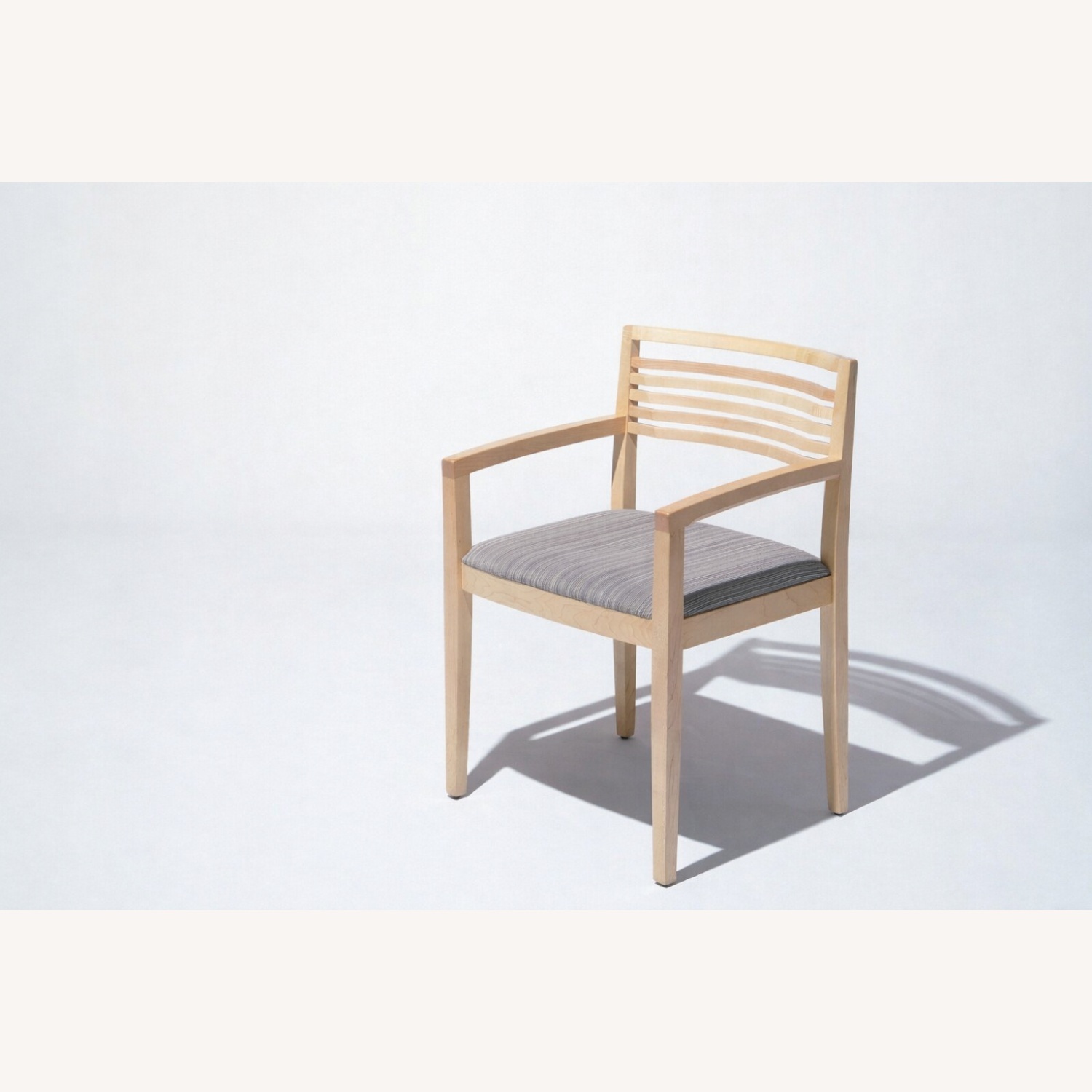 Set of 2 Postmodern Ricchio Chairs by Knoll - image-4