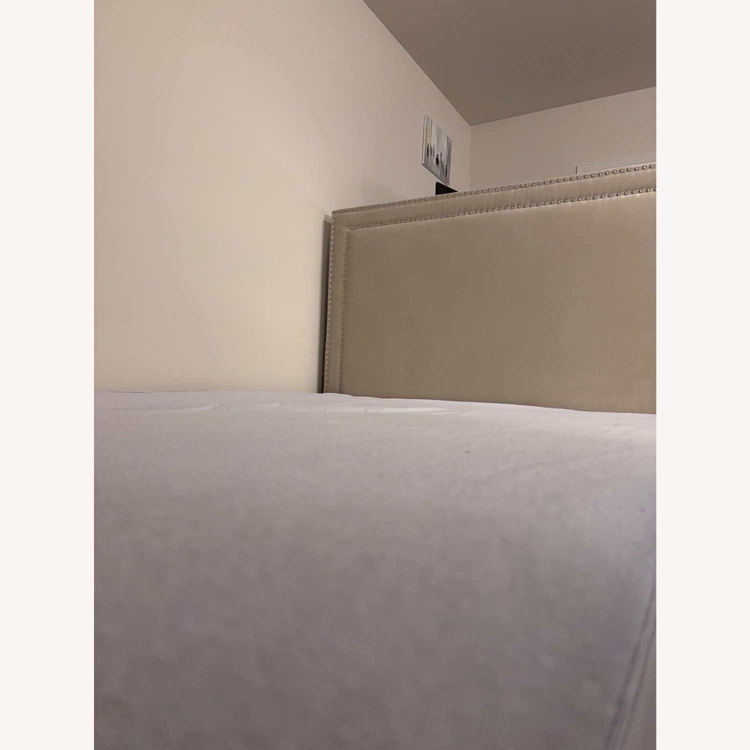 Bob's Discount Furniture Natural Fabric Full Bed - image-6