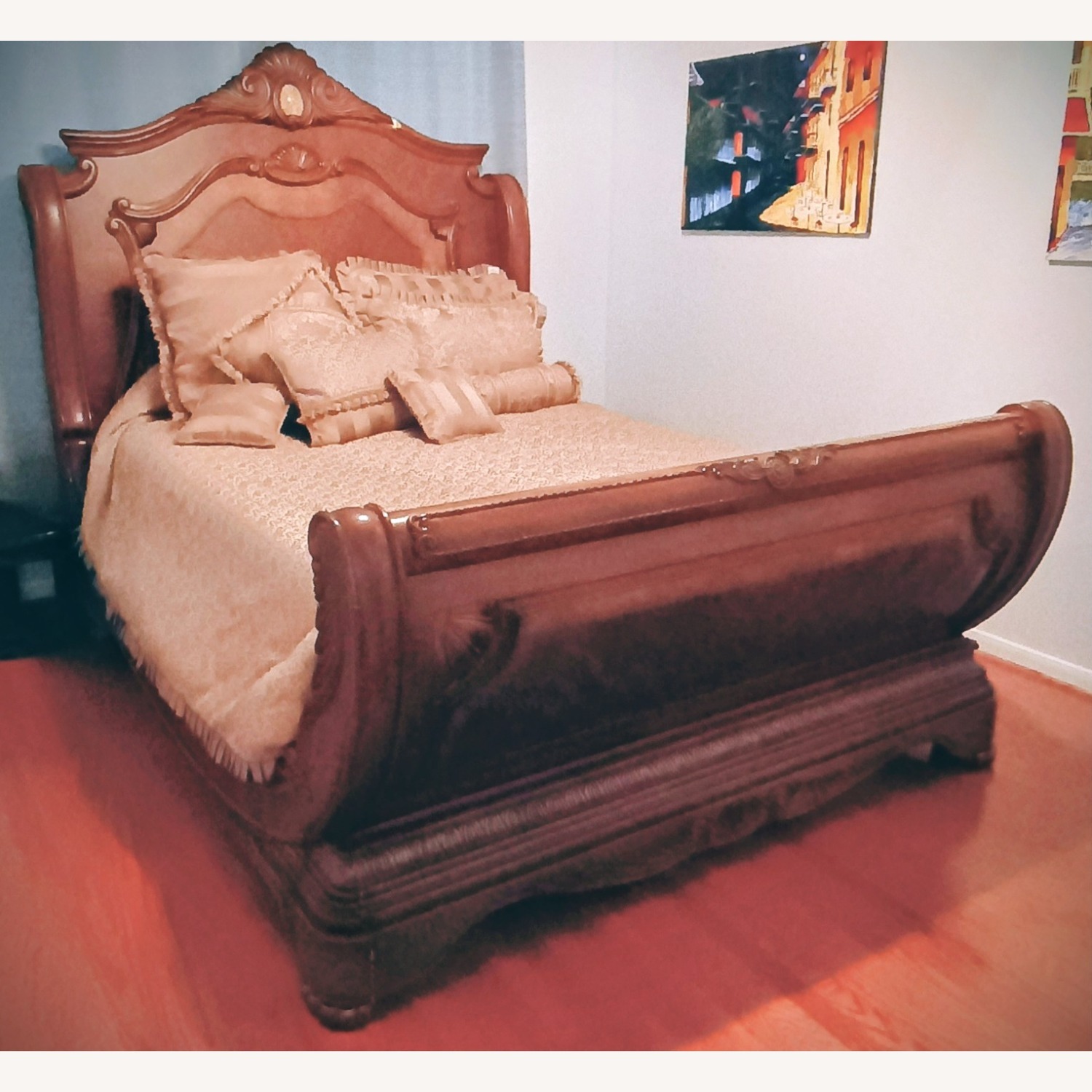 Michael Amini Furniture Designs Queen Bed - image-5