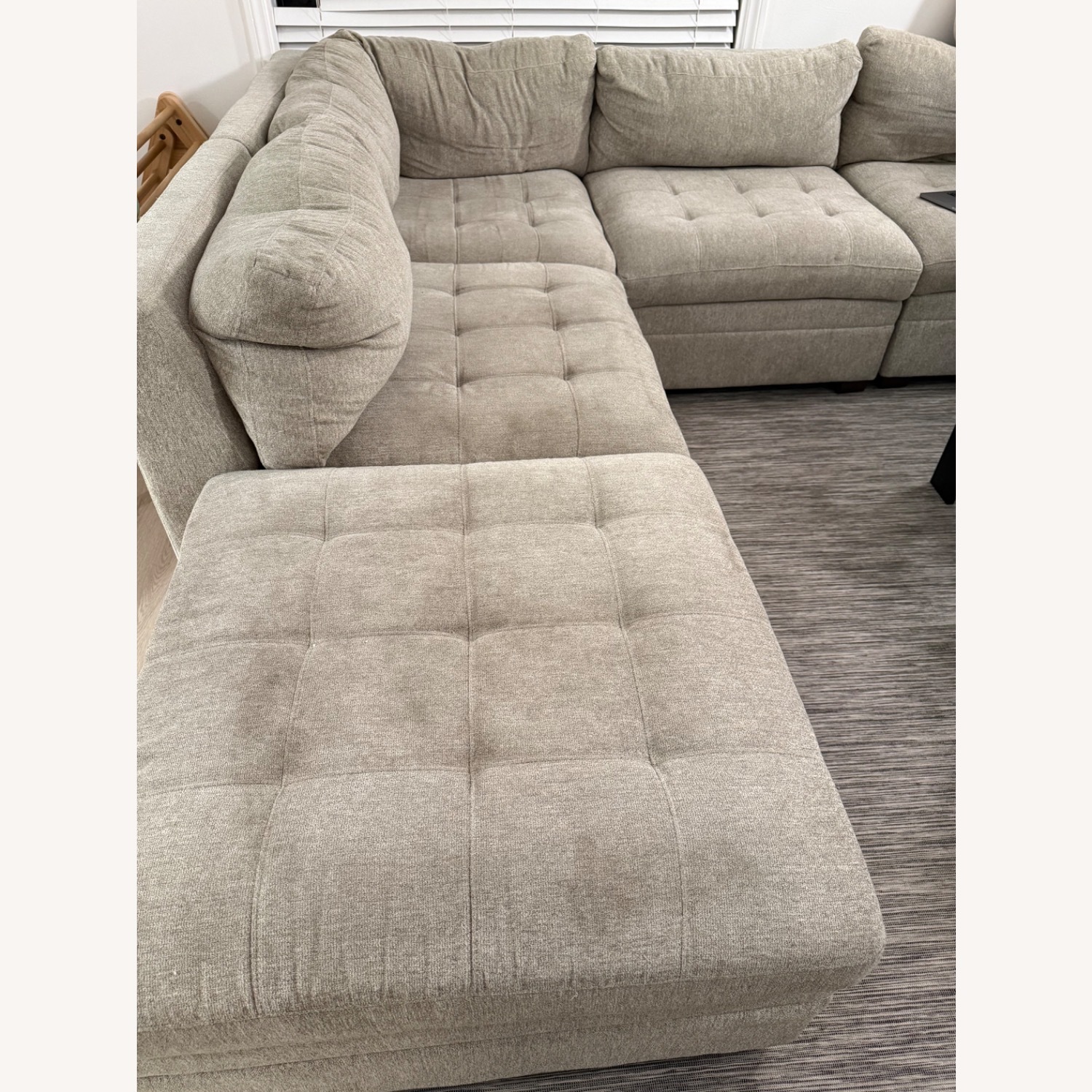 Thomasville Tisdale Modular 6-piece Sectional with Storage Ottoman - Beige - image-1