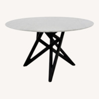 Ligne Rosset Marble 51” ENNEA Dining Table