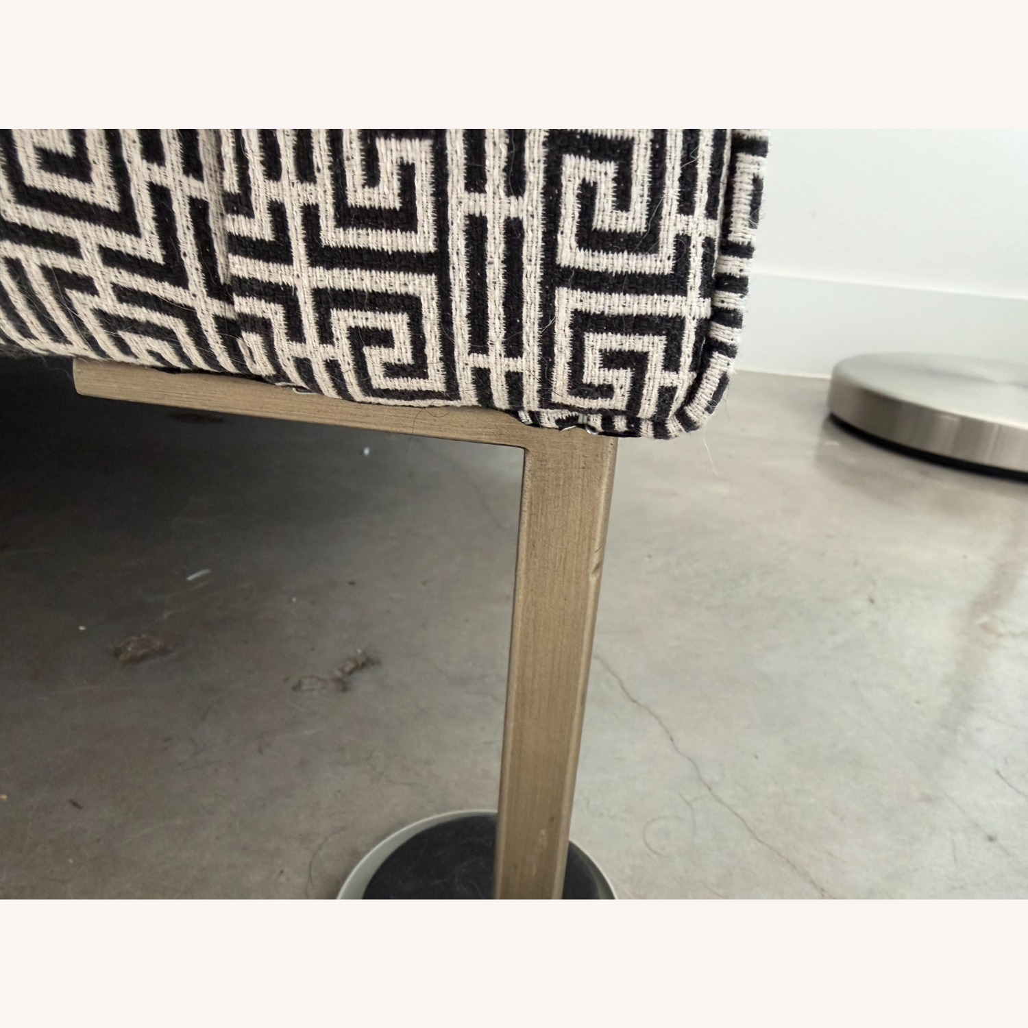 Rowe Furniture Black Fabric 2 Seater Sofa - image-7