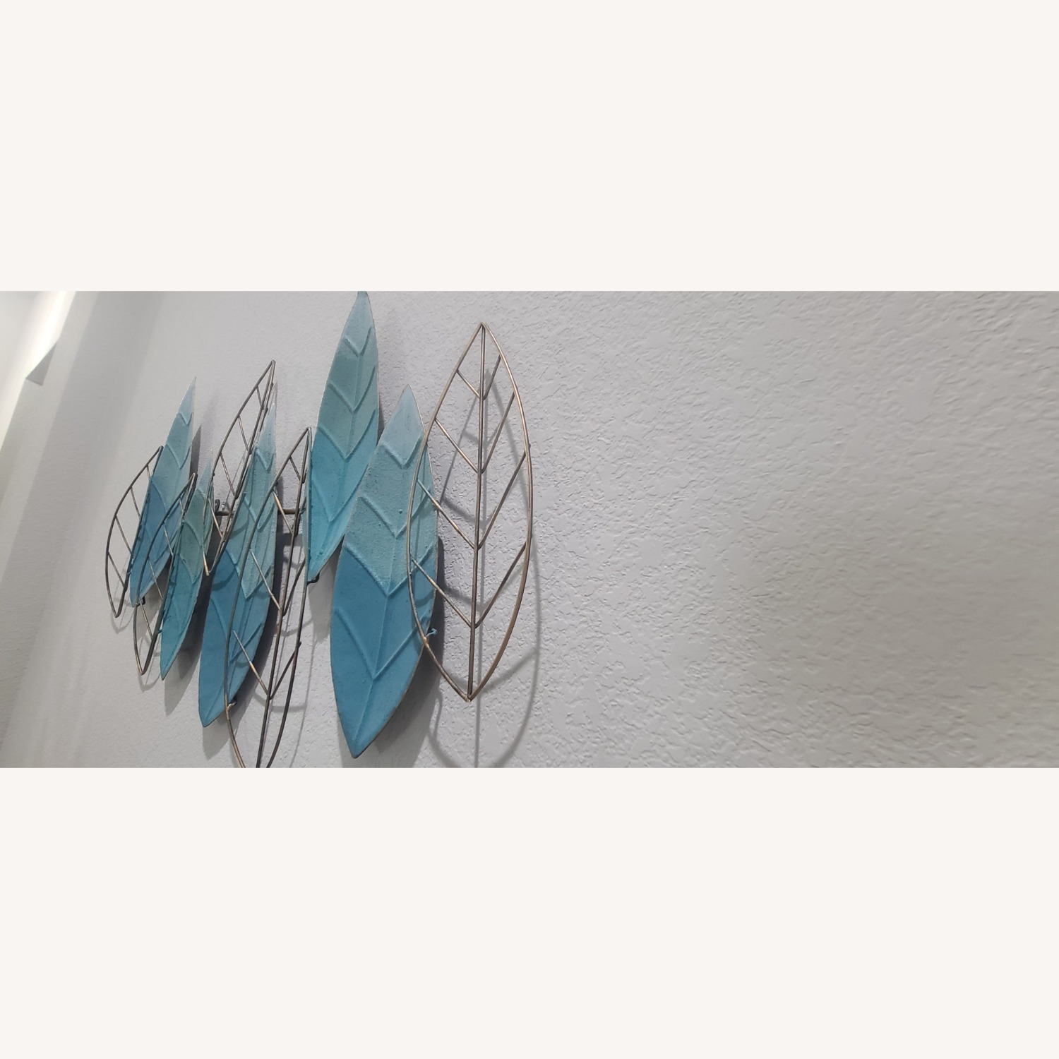 Ross Furniture Blue Wall Decor - image-3