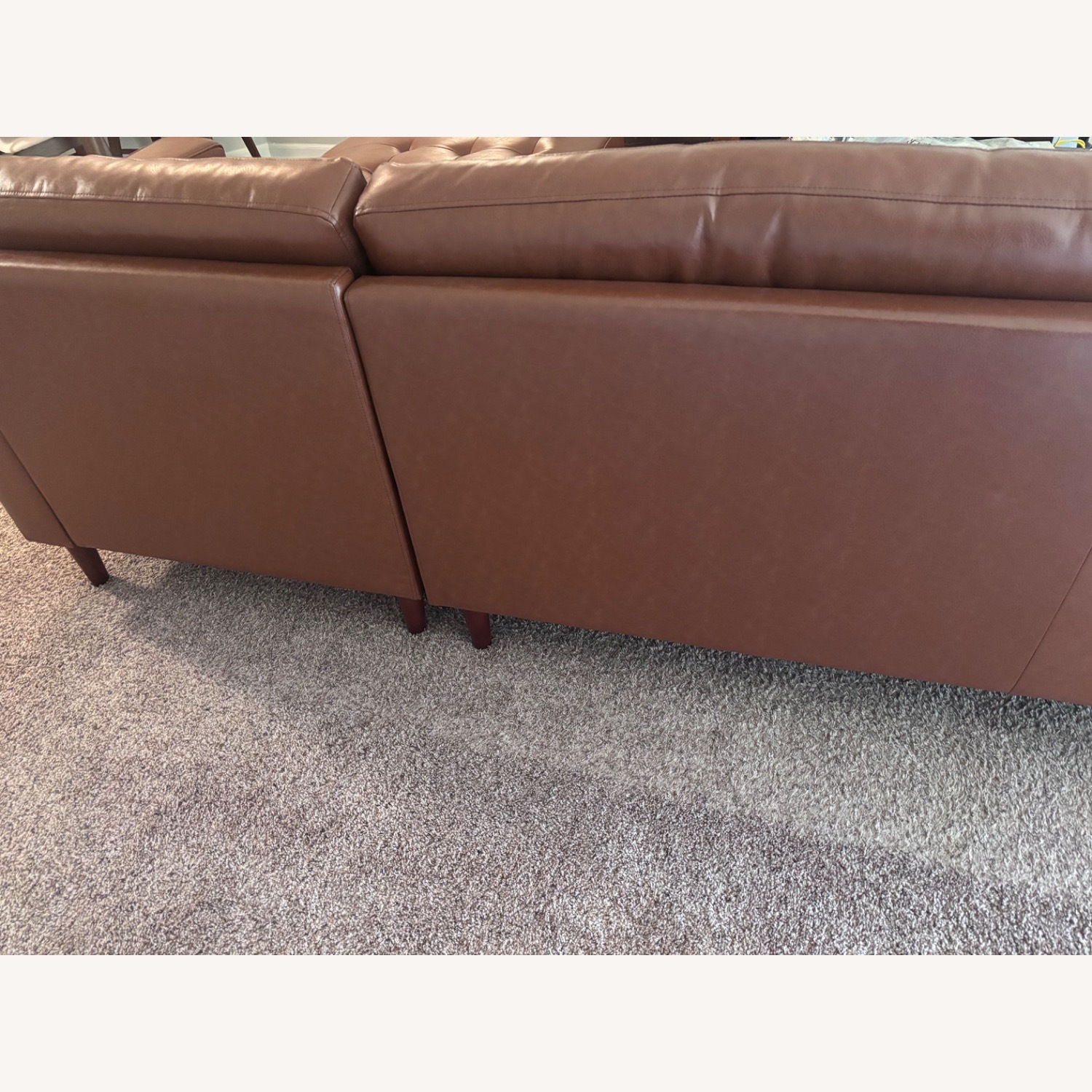 Right Hand Facing Sofa & Chaise - image-6